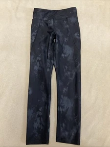 Old Navy Leggings Girls Large 10-12 Black Camo Powersoft - Picture 1 of 5