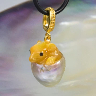 Ratte IN Süd See Perle Anhänger Geschnitzter Perlmutt Vermeil Sterling 4.87g - Bild 1 von 4