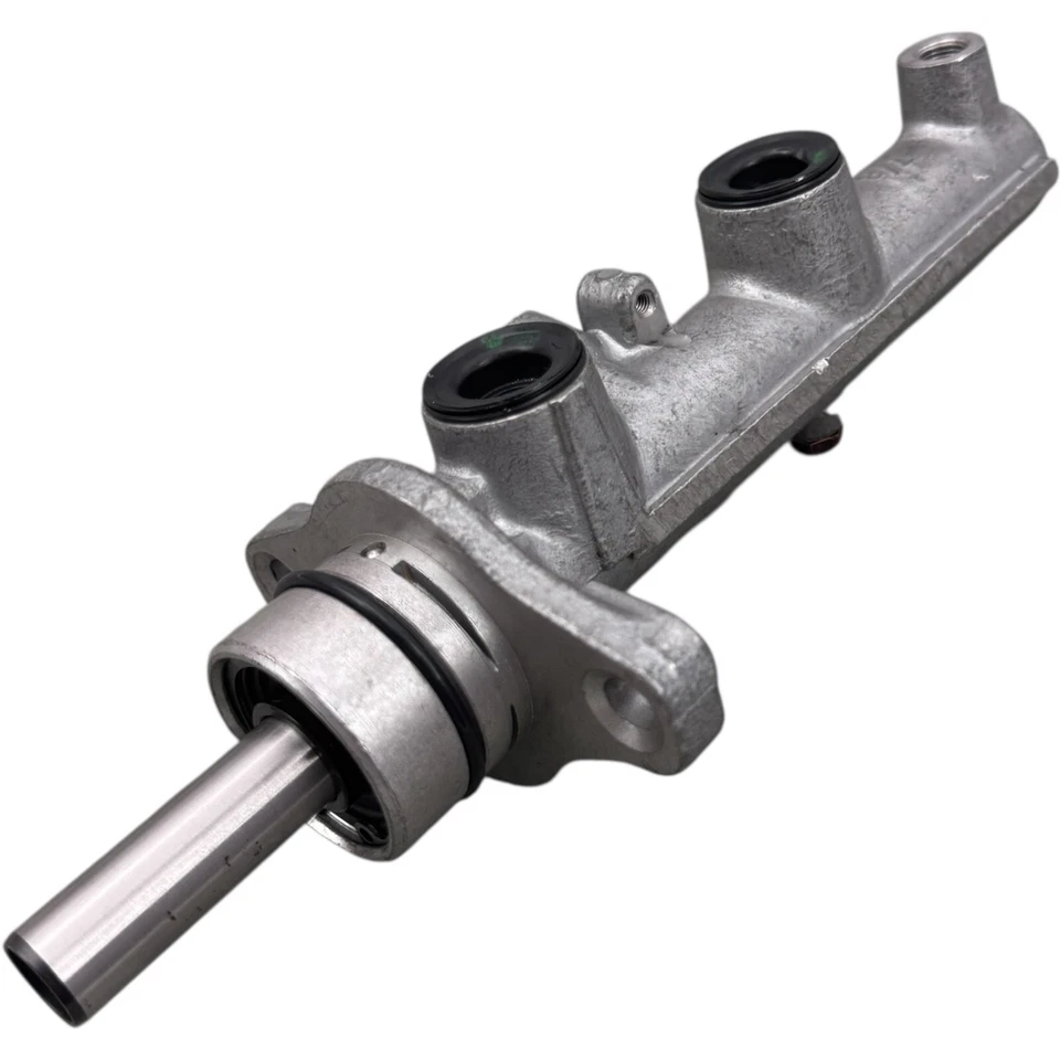 Cilindro maestro REMAN OEM 11-2930 MC390595 M630122 para Avalon 2000-2003-2004 Foto 1 de 4