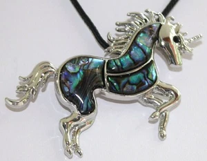 P71 Muschel Perlmutt Perlen Schmuck Anhänger Collier mit Schnur Halskette Ketten - Bild 1 von 1