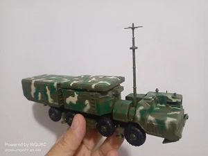 Neu 1:72 Green Camo Russian S300 Missile Radar Vehicle zusammengebaut Plastikmodell - Bild 1 von 5