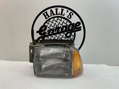 Conjunto de faros S10/S15/SONOMA lado derecho pasajero 94 95 96 97 Foto 1 de 4