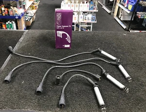 JUEGO DE CABLES DE ENCENDIDO PARA VAUXHALL CAVALIER SRI CALIBRA VECTRA A ASTRA F C20NE - Imagen 1 de 1