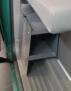 Scarpiera per porta scorrevole lato passeggero di VW T5/T6/T6 California/Multivan - Foto 1 di 1