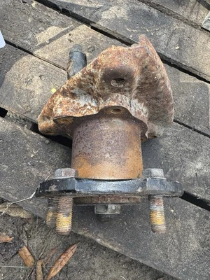 TORO WORKMAN 3100 EJE TRASERO STUB 87-2240 / 105-1717-03; 07363 Foto 1 de 4