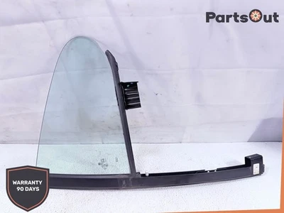 VOLKSWAGEN CC 2012-2017 - Cuarto de conductor trasero izquierdo ventana ventilación vidrio OEM Foto 1 de 4