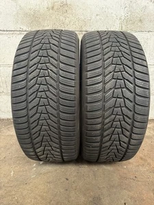 SUV 2x255/45/R19 Hankook Winter I*cept Evo3 6-7 mm sin reparación 2122. 210503 - Imagen 1 de 2
