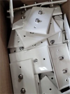 3 Leviton Dual Coax Cable Wall Plate F Type Connectors Single Gang Off White NEW - Picture 1 of 2