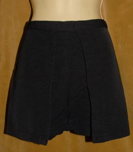 TOPSHOP - Classic Black - Ribbed Textured Dressy Shorts sz 8 *NEW TAGS! $68 - Picture 1 of 5