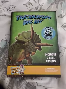Triceratops Dinosaur Dig Kit — Excavate 3 Real Dino Fossils! Brand New Fossil - Picture 1 of 2
