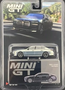 chase! MINI GT BMW i7 eDRIVE50 1/64 DIECAST MODEL CAR BLACK SAPPHIRE MGT00802-3I - Picture 1 of 5