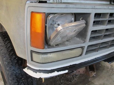 Luz de esquina/estacionamiento para pasajeros compatible con camioneta Chevrolet 3500 88-02 1687646 Foto 1 de 4