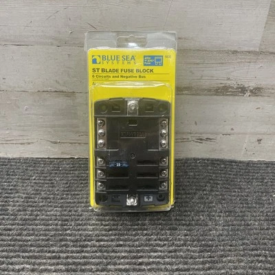 Blue Sea 5030 Marine ST Blade Fuse Block - 6 Circuits with Negative Bus - Image 1 of 3