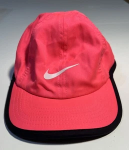 Nike Hat Cap Fitted Youth 4/6X Pink Featherlight Dri-Fit 100% Polyester Kids - Picture 1 of 6