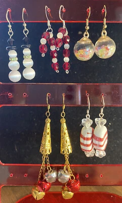 Handcrafted Artisan Christmas Earrings 5 Pairs Look. Lot X601 - Image 1 of 4