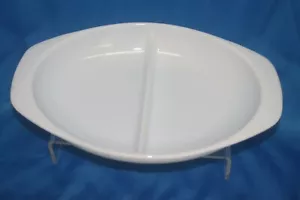 Vintage Pyrex 1083 Milchglas geteilt Auflaufform, 1 1/2 Quart Kapazität - Bild 1 von 3