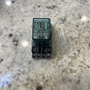 MIDTEX 156-14T2B0 120VAC RELAY WITH BASE - Picture 1 of 4