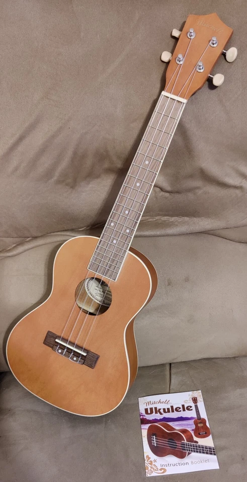 BRAND NEW WITH BOX! Mitchell MU40C Concert Ukulele Natural Finish. Big Sound! - Image 1 of 4