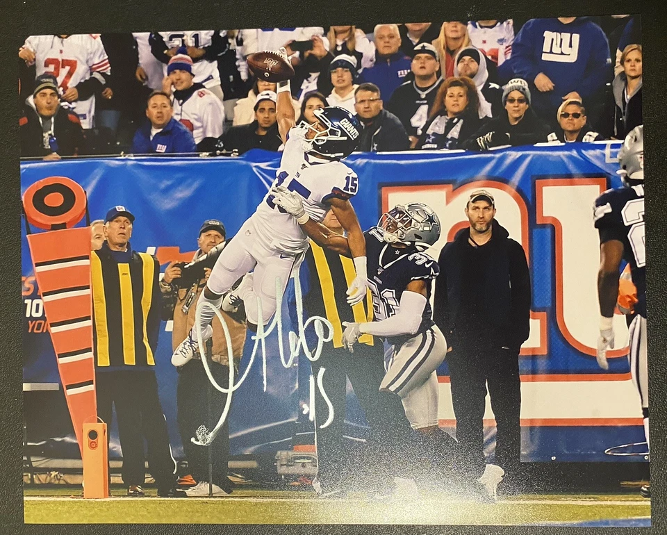 Golden Tate signed 8x10 photo - Image 1 of 1