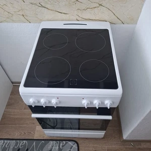 Verkaufe Mein Amica Elektroherd Induktionskochfeld Gebraucht Im Guten Zustand - Bild 1 von 2