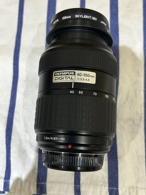 Olympus Zuiko Digital 40-150mm F3.5-4.5 Lens Four Thirds Fit FREE UK POST - Image 1 of 4