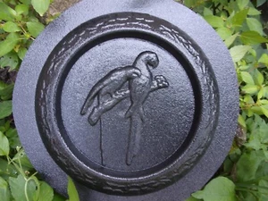 Parrot birdbath mold concrete bird feeder mould 9" x 1" thick - Picture 1 of 2