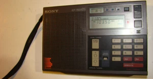 Sony ICF-7600DS Radio / Weltempfänger (Gebr.) - Bild 1 von 15