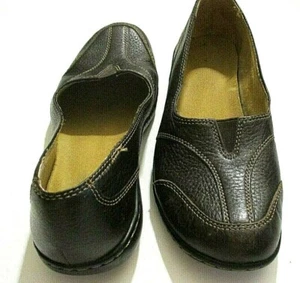 Mocasín acolchado informal sin cordones Clarks marrón de cuero granulado 84669 para mujer 7M - Imagen 1 de 12