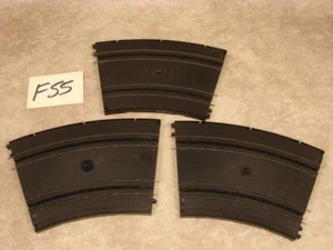 F55 VINTAGE A.C. GILBERT 1/32 SLOT CAR TRACK 3 CURVED RADIUS SECTIONS - Picture 1 of 1