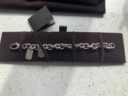 Bracciale Gucci originale argento sterling dogtag charm + scatola sacchetto libro ottime condizioni dog tag