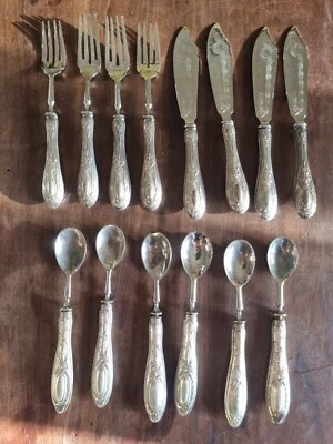 Set posate da servizio acciaio e manico in argento 800 primo '900 - Immagine 1 di 4