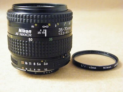 Nikon AF Nikkor 35-70mm 1:3.3-4.5 Lens Untested - Image 1 of 4