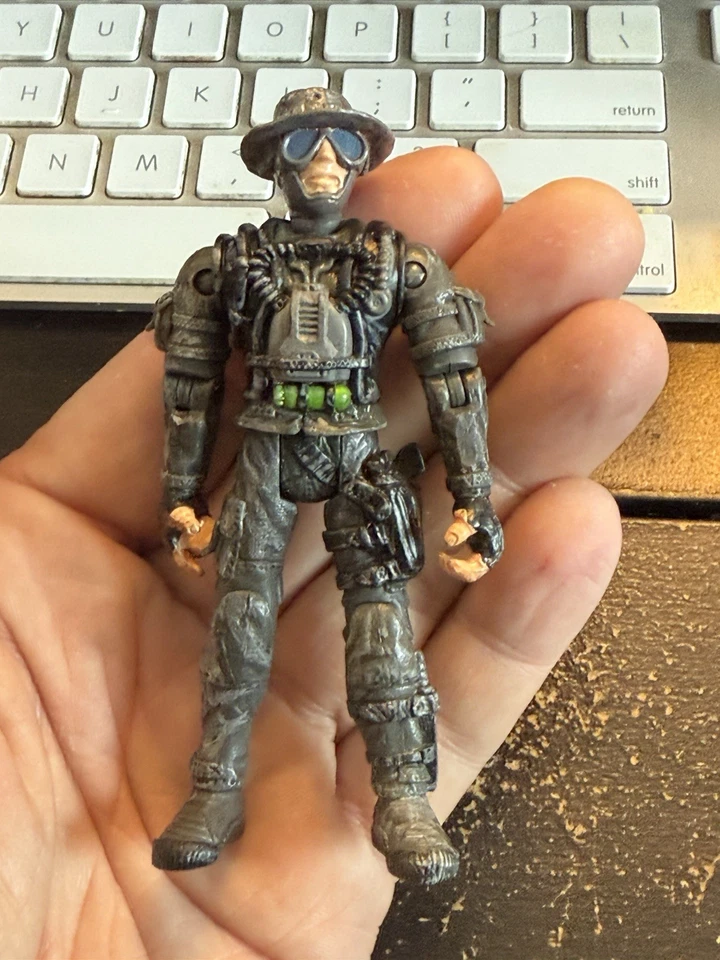 2003 Laynard The Corps Mountain Solider figura de acción suelta juguete militar MEU Foto 1 de 3