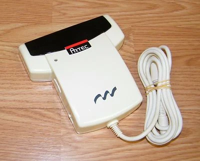 Genuine Artec (A410G) Greyscale Handheld Light / Dark & Text / Image Scanner  - Image 1 of 4