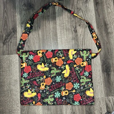 Bolso Mensajero Hecho a Mano Bordado Feliz Navidad Guitarras Sombreros  Foto 1 de 4