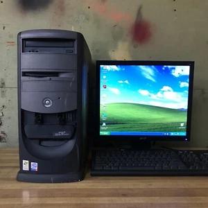 Dell Dimension 4500 PC for Retro Gaming Pentium 4 1.80GHz 256MB RAM (Windows XP) - Picture 1 of 11