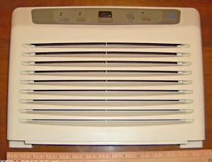 FRONT Dehumidifier UPPER GRILL ASSEMBLY grille vent 3530A10194-2 GOLDSTAR dh404e - Picture 1 of 6