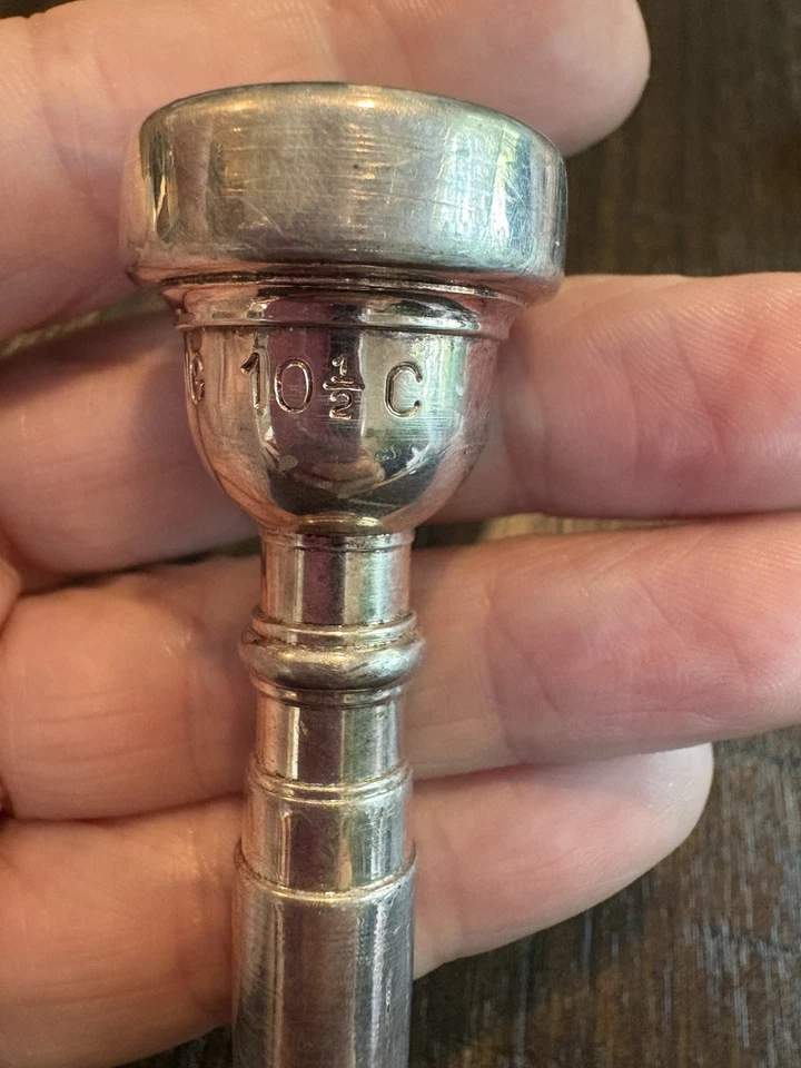 Boquilla trompeta Blessing EE. UU. 10-1/2C años 80 de colección plateada buen estado Foto 1 de 4