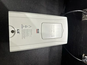 LS Starvert iS7 SV0015IS7-2NOFD 200V 1.5KW High Performance AC Driver / Inverter - Picture 1 of 2