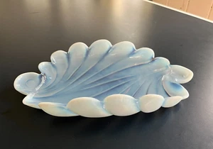 DUNCAN & MILLER SANIBEL BLUE OPALESCENT MUFFIN TRAY UPTURNED EDGES 13" - Picture 1 of 7
