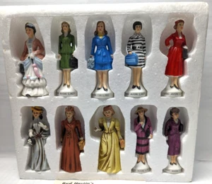 Set miniature porcellana Avon Lady vintage 1976 edizione limitata 110 del 1775 - Foto 1 di 3