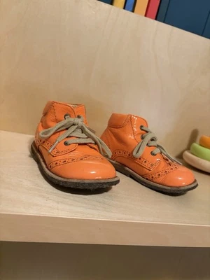 Botas de bebé de cuero Angulus, talla EU 22 Foto 1 de 4