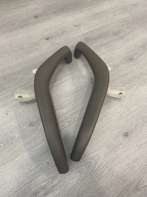 Toyota Tundra Sequoia 2001-2007 panel de puerta reposabrazos marrón OEM (PAR)⚡️ Foto 1 de 4