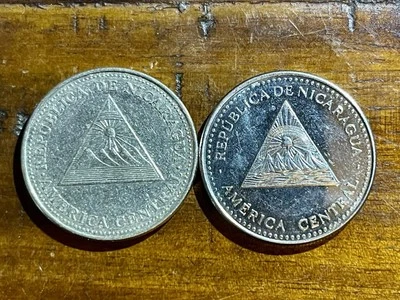 Lot of 2 Nicaragua 🇳🇮 Coins 2002 & 2014 1 Cordoba - We Combine Shipping! - Image 1 of 4