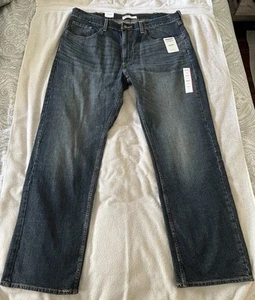 *NEW W/ TAGS* 38x32 Medium Wash Signature by Levi Strauss Mens Relaxed Fit Jeans - Picture 1 of 7