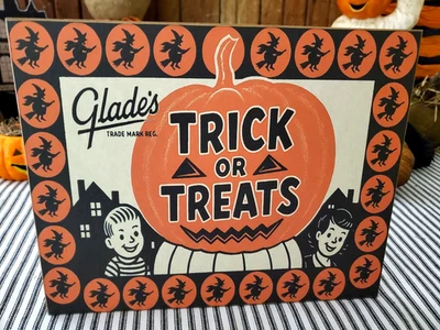 OLD RETRO VINTAGE STORE STYLE HALLOWEEN GLADES CANDY ADVERTISING WOODEN SIGN - Image 1 of 4