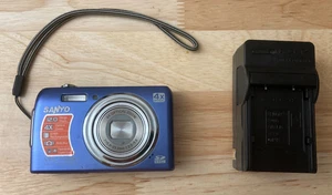 Sanyo VPC-T1284 Blue 12.0MP 4X Camera with Charger *Read* (Tested) - Picture 1 of 7