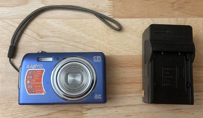 Sanyo VPC-T1284 Blue 12.0MP 4X Camera with Charger *Read* (Tested) - Image 1 of 4