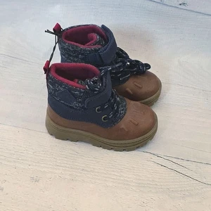 Carter’s Toddler Duck Boots Easy Slip-on New Size 5 - Picture 1 of 6