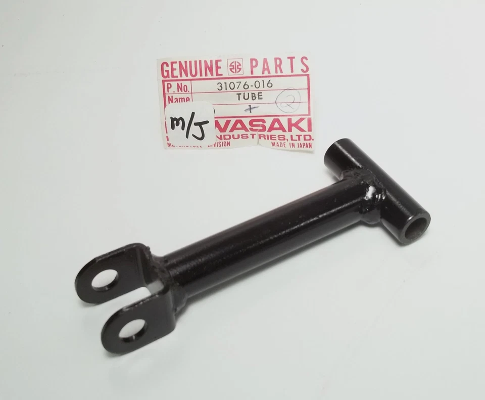 Tubo abajo NOS KAWASAKI MT1 KV75 Foto 1 de 1